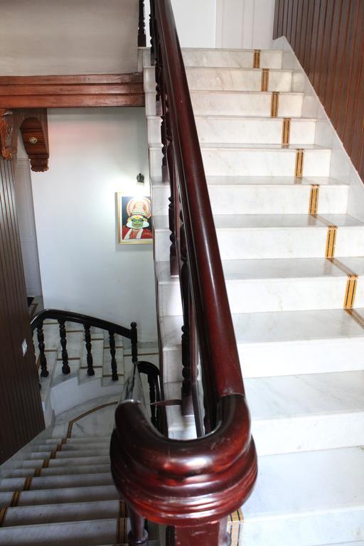 Hotel White Rose Kochi Ngoại thất bức ảnh