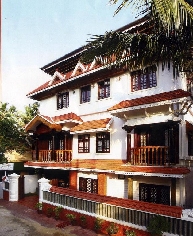 Hotel White Rose Kochi Ngoại thất bức ảnh
