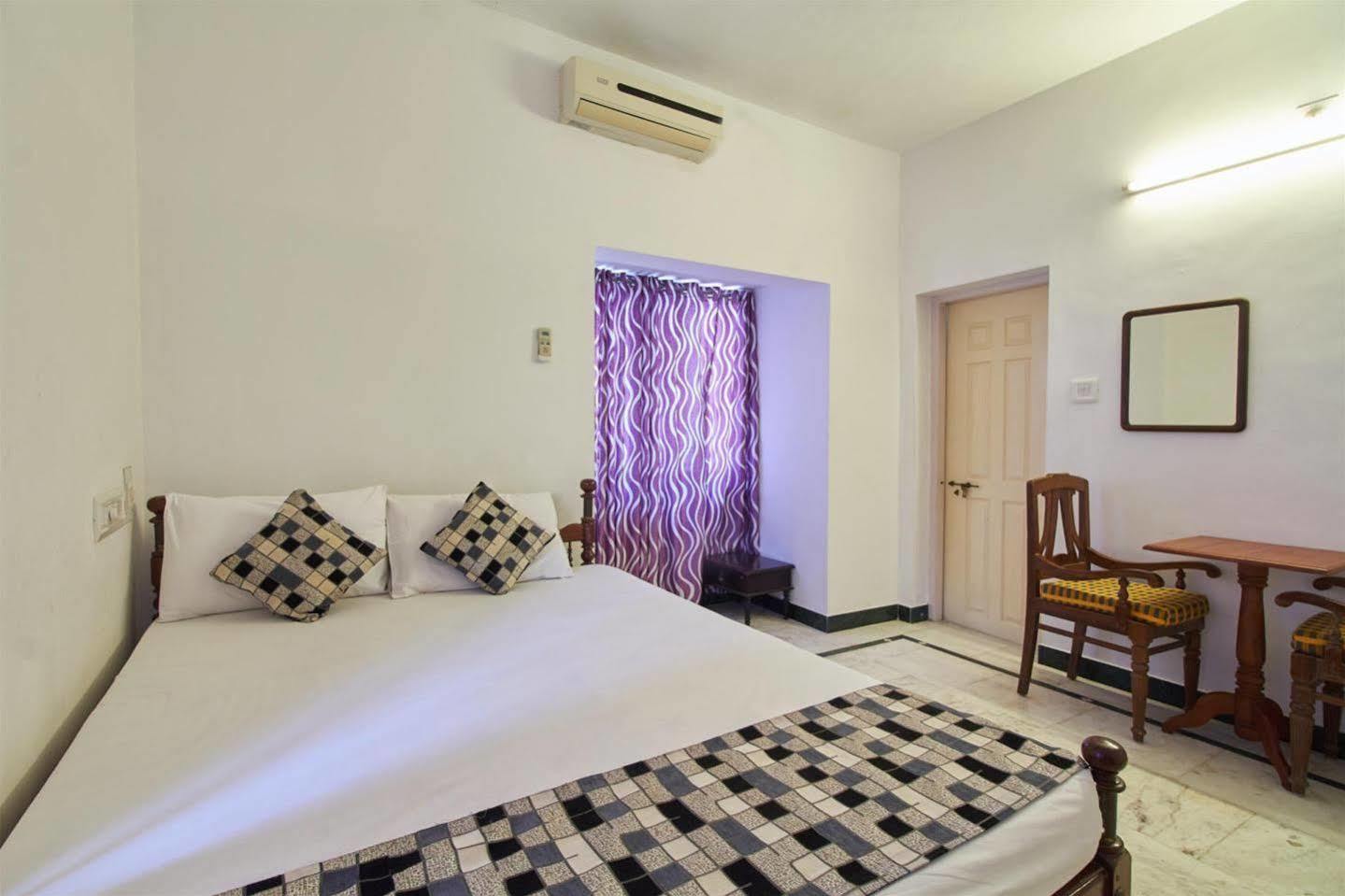 Hotel White Rose Kochi Ngoại thất bức ảnh