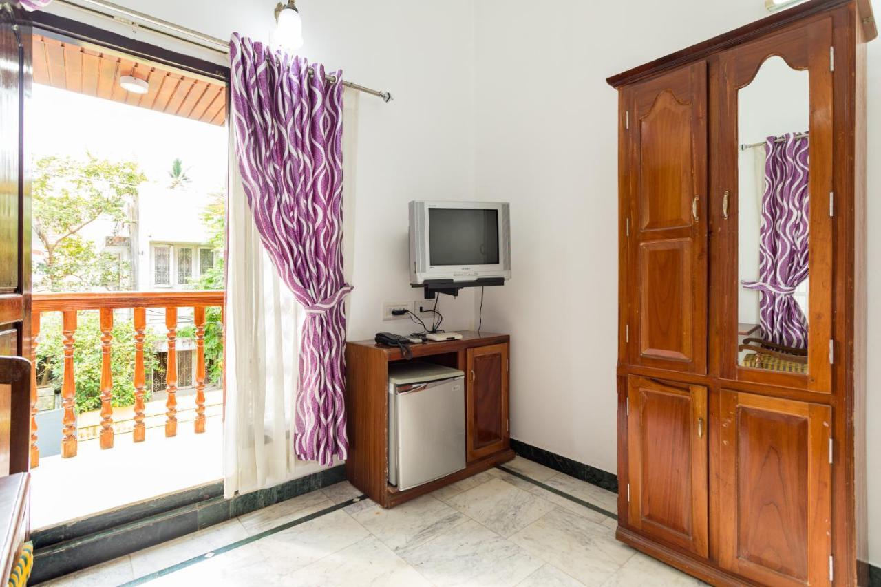 Hotel White Rose Kochi Ngoại thất bức ảnh