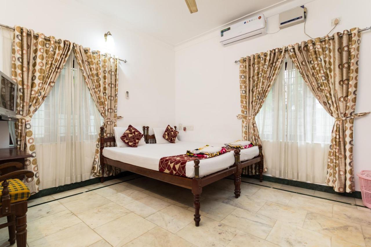 Hotel White Rose Kochi Ngoại thất bức ảnh